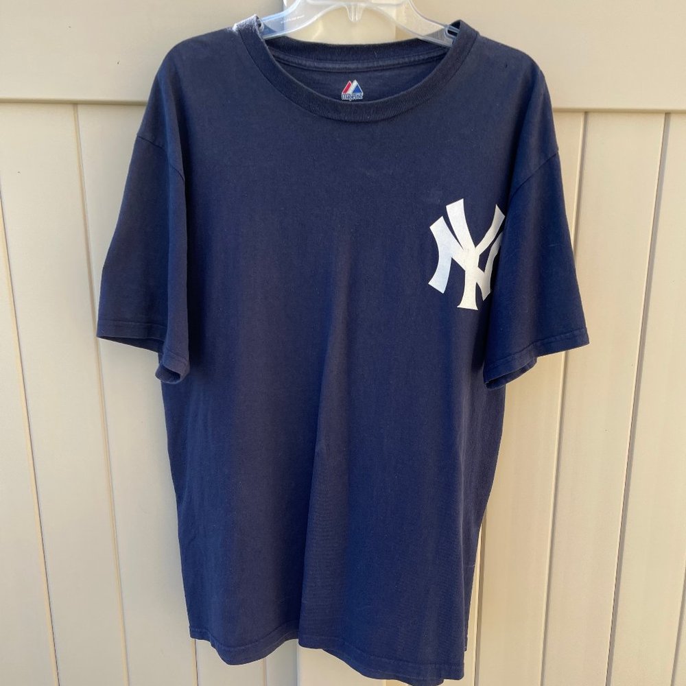 New York Yankees T-Shirt, Size Large/XL